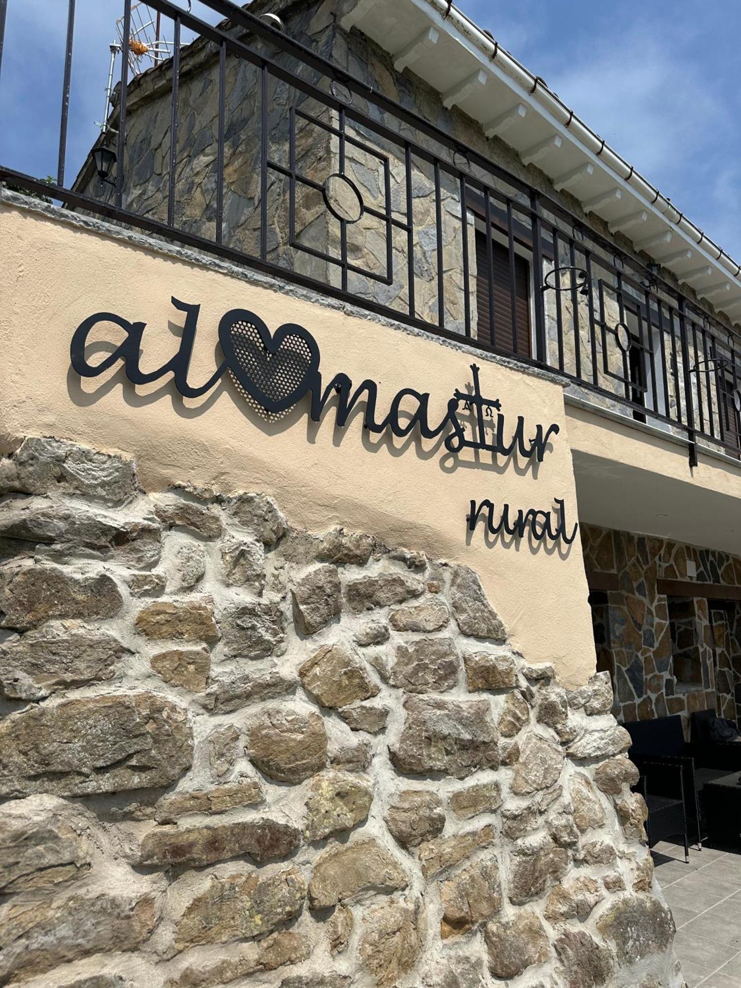 Almastur Rural Villa Siero Екстериор снимка