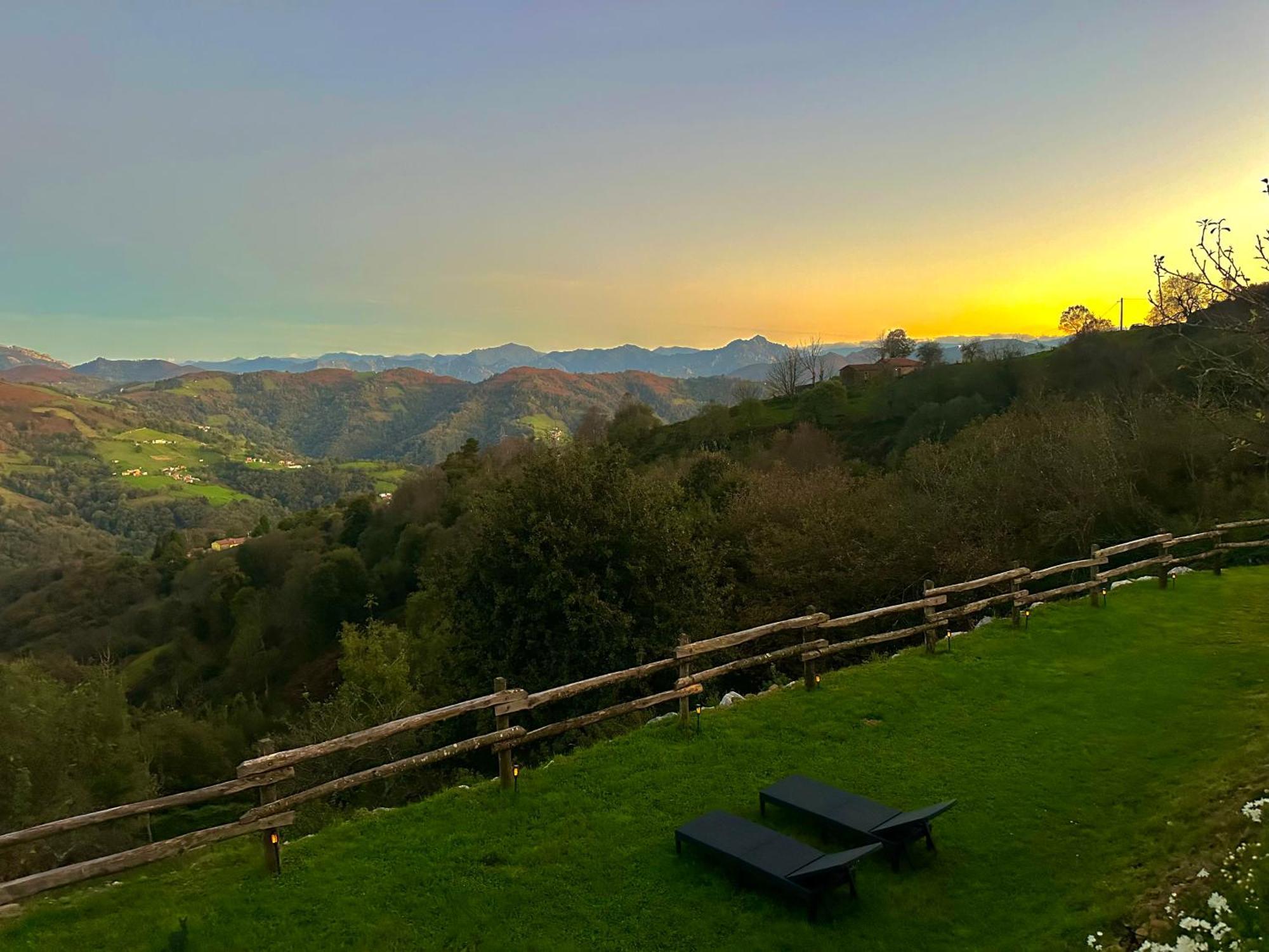 Almastur Rural Villa Siero Екстериор снимка